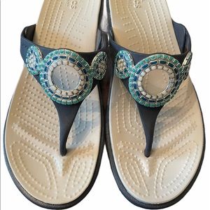 Crocs Sanrah Diamante Wedge Flip 8W